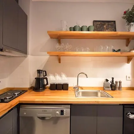 Petite & Cosy 1br Flat At The Heart Of Kadikoy